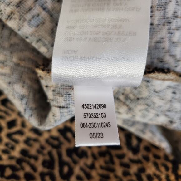 Chicos Womens Leopard Animal Print 1/2 Puff Sleeve Knit Top Size 2 L Office Work - Picture 9 of 11